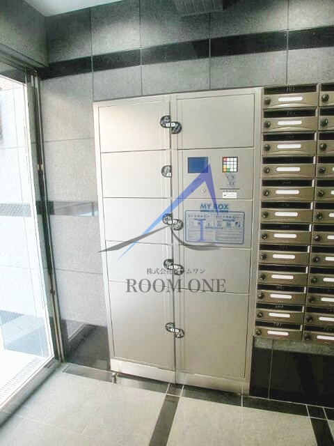 ステージファースト池尻大橋のその他共用部分|宅配ボックスです。