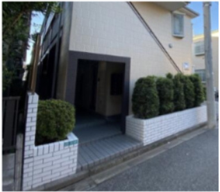 【エントランス】