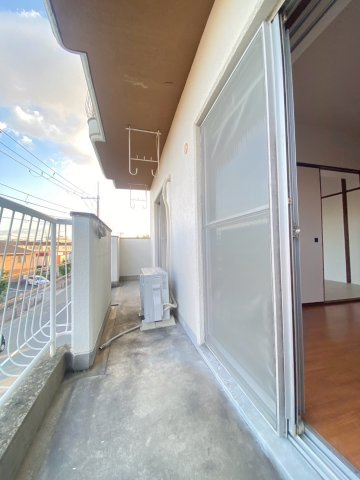 大阪市東淀川区豊里５丁目の賃貸マンションのバルコニー