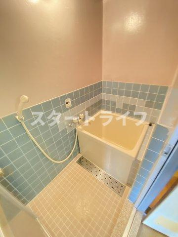 大阪市東淀川区豊里５丁目の賃貸マンションの浴室