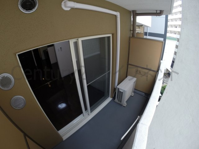【バルコニー】 | セレニテ新大阪2番館