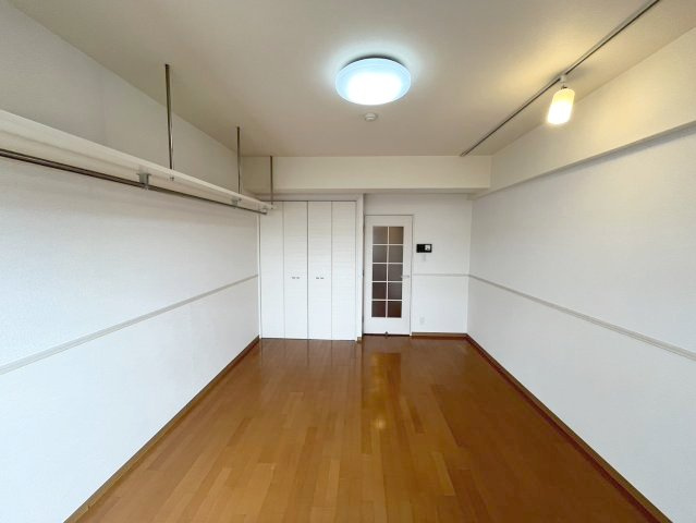 ライトステージ(近畿大学　一人暮らし)の居間・リビング