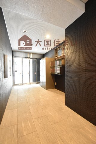 【エントランス】 | プレシャス