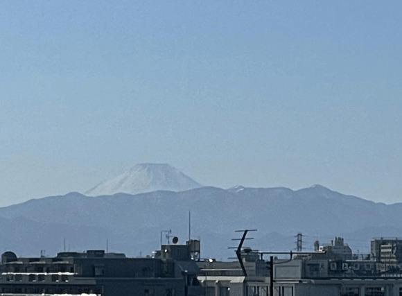 【展望】 | パークハイム上池台 | 晴れた日にはバルコニーから富士山を望めます※天候によります