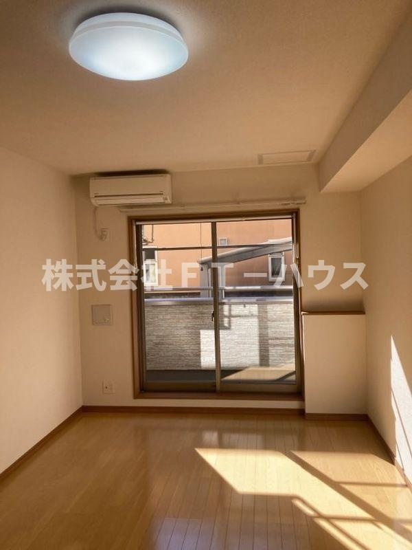 ミリアビタ南本町の居間・リビング