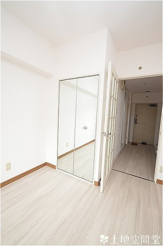 北九州市八幡西区岡田町の賃貸マンションの収納