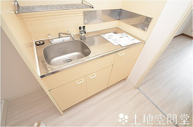 北九州市八幡西区岡田町の賃貸マンションのキッチン