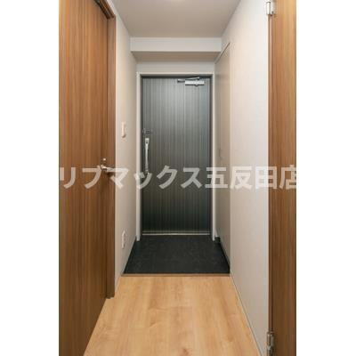 【玄関】ビアンコネロ雪谷大塚