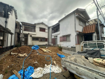 【外観】 | 土塔町２期　新築一戸建 | 南海泉北線「深井」駅まで徒歩約１４分！毎日の通勤・通学に便利ですね♪