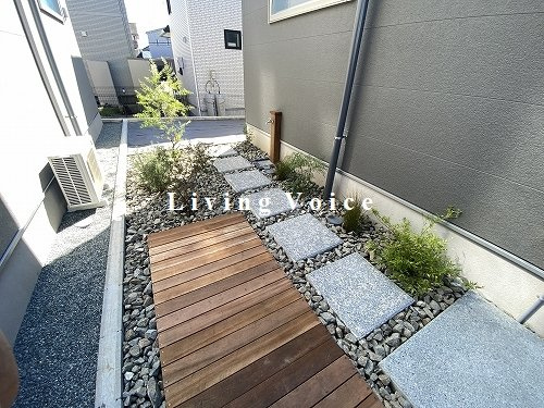 【仲介手数料０円】小田原市栢山　新築一戸建て　全2棟の庭|2号棟　【仲介手数料０円】小田原市栢山　新築一戸建て　全2棟