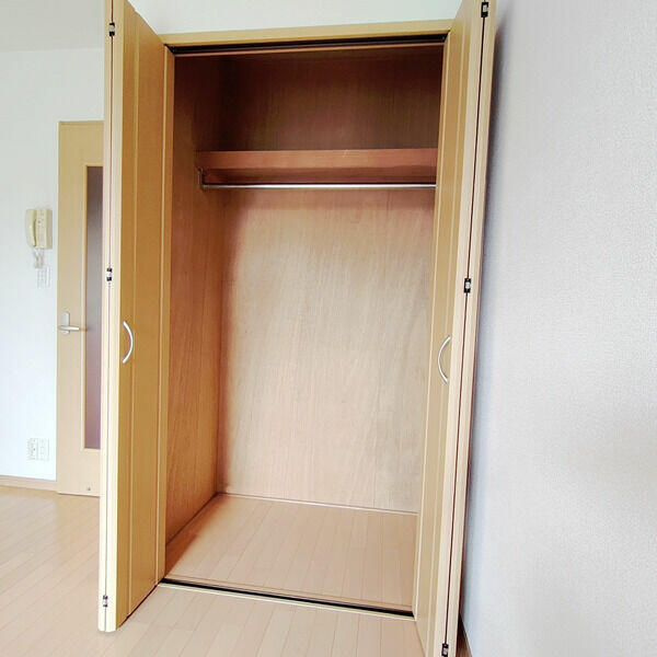アネックス２番館の収納