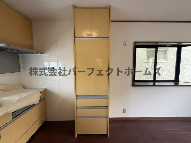 中神田町戸建　賃貸の収納|こまごまとしたものを収納できそうですね
