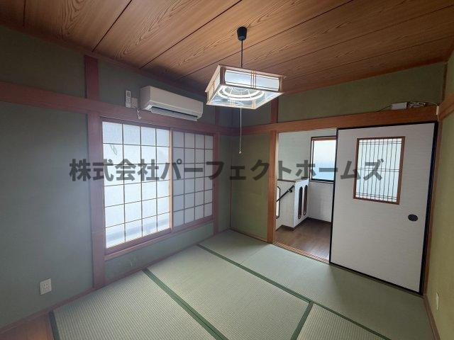 中神田町戸建　賃貸の和室|日本らしい落ち着いた雰囲気の和室です