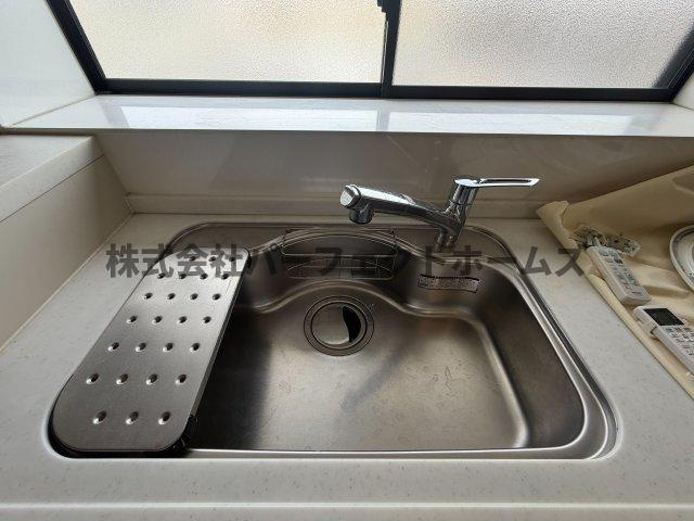 中神田町戸建　賃貸のキッチン|コンパクトなキッチンで掃除もラクラク