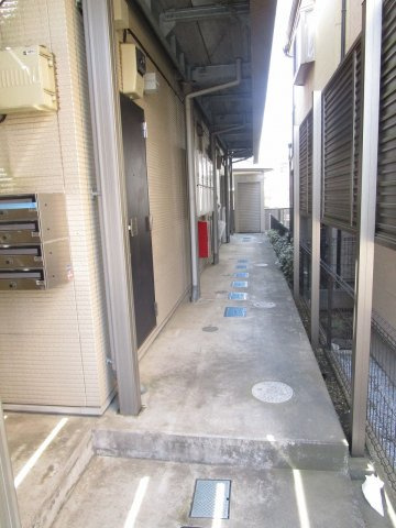 コンフォート黒須のエントランス