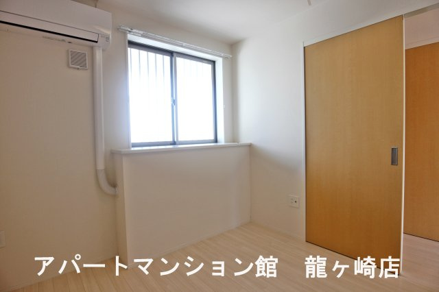 グランセドナの寝室