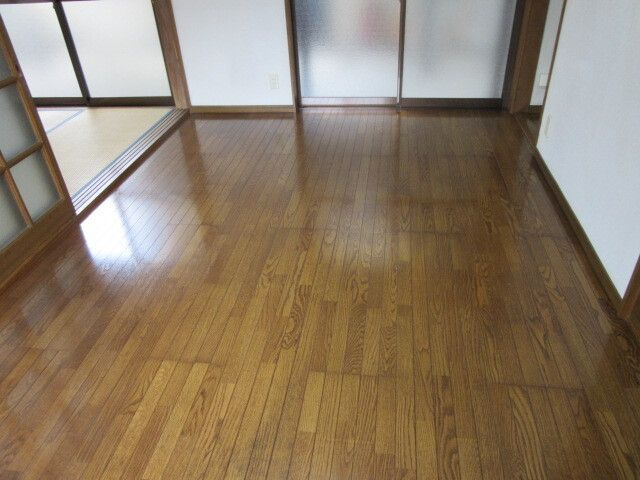 サンヒルズ　B棟の居間・リビング