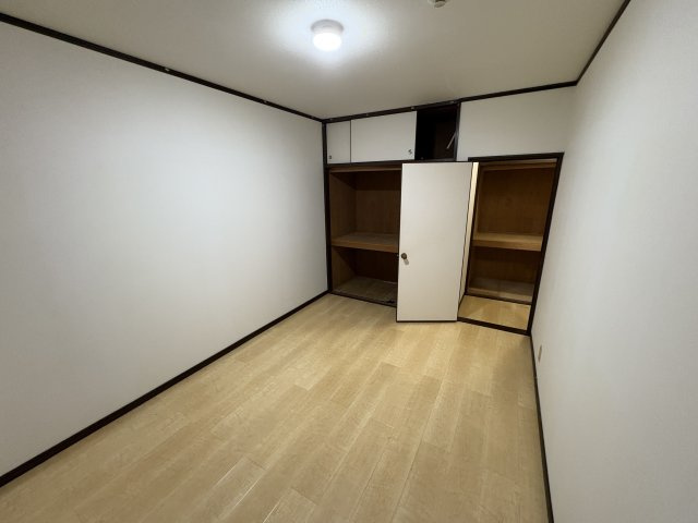 長岡京市馬場見走り20-51貸家の収納