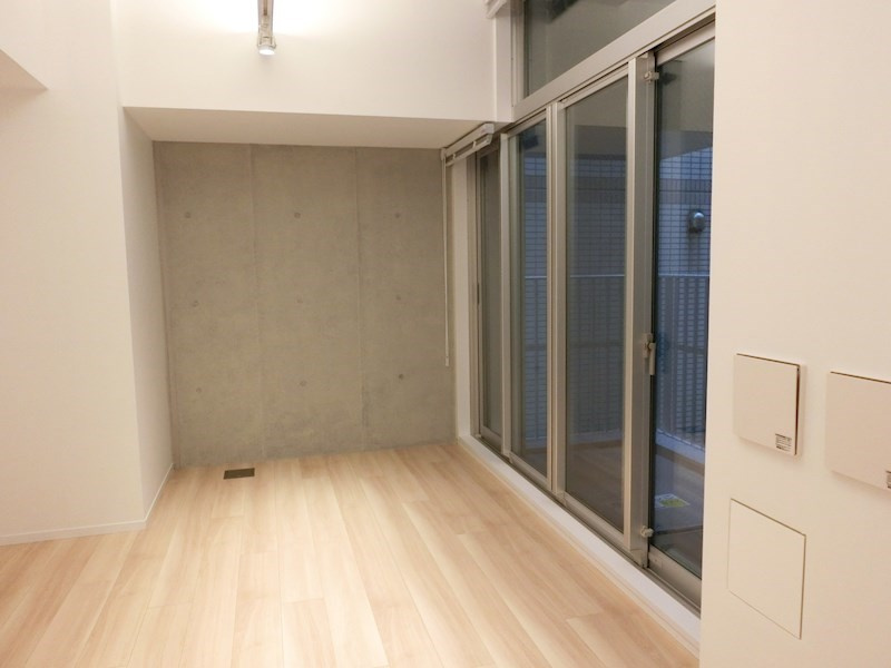 新品家具付きマンション東田町2(KaGood神奈川)の洋室
