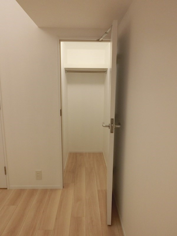 新品家具付きマンション東田町2(KaGood神奈川)の収納