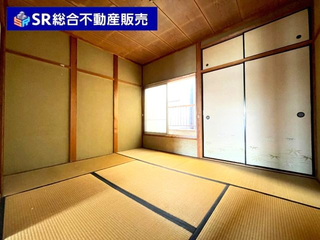 末広町中古戸建の寝室|落ち着いた雰囲気で寝室にいかがでしょうか？