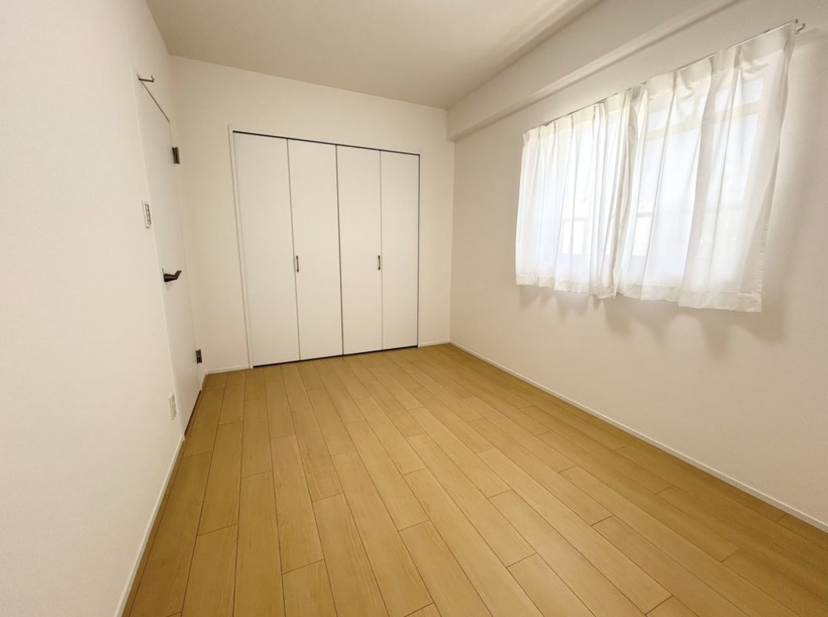 スプラウトマンション須惠の洋室|使い勝手の良い居室は、寝室や子ども部屋など幅広い用途に対応できます☆