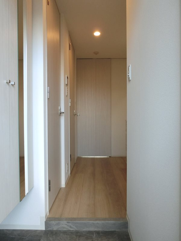 新品家具付きマンション神谷18(KaGood東京)の玄関