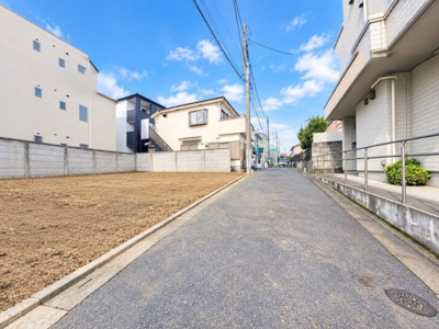 【前面道路含む現地写真】 | 練馬区氷川台4丁目　宅地分譲【駅歩5分・東南角地・39坪超】12990万円 | ※一部CG加工しております