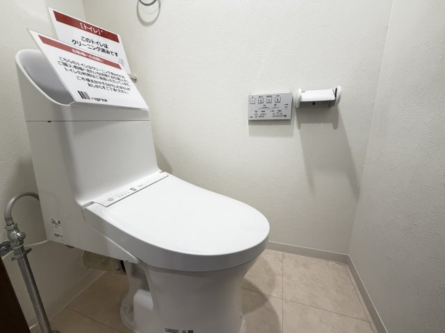 コスモ橿原神宮前のトイレ|ゆったりとした空間のトイレです