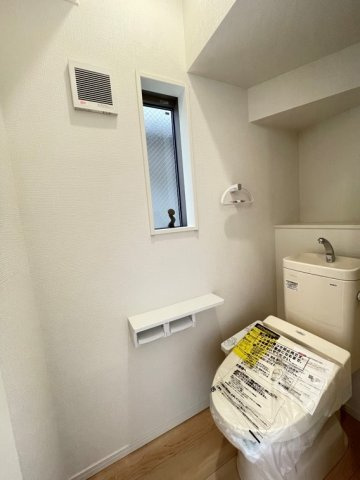 CRADLE GARDEN小牧市藤島第1｜名古屋市の戸建ならホームアップのトイレ|【売主施工例】2か所にトイレを完備。混み合う朝や来客時も安心の設計！