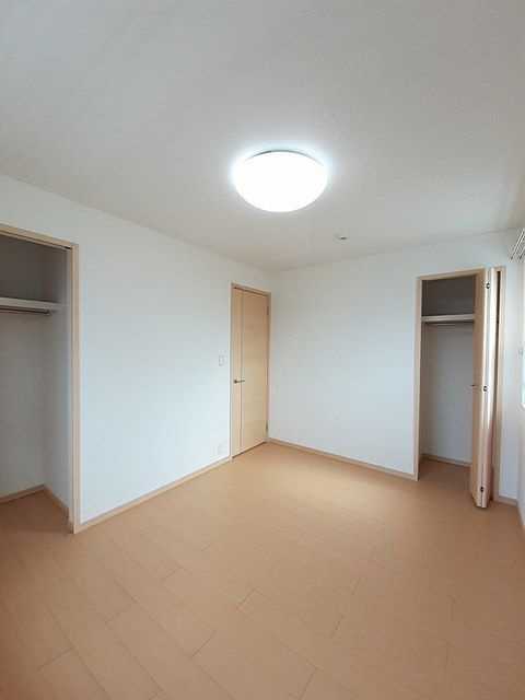 リクレイムＡの寝室