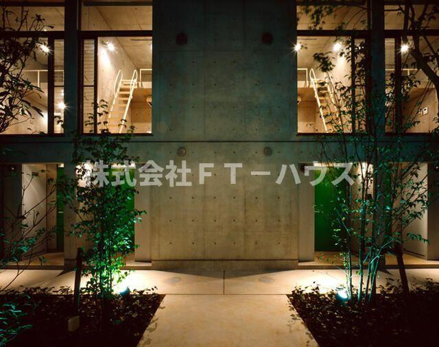 Ｙ’ｓ　Ａｎｎｅｘのエントランス
