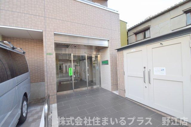 スペランツァ関目のエントランス