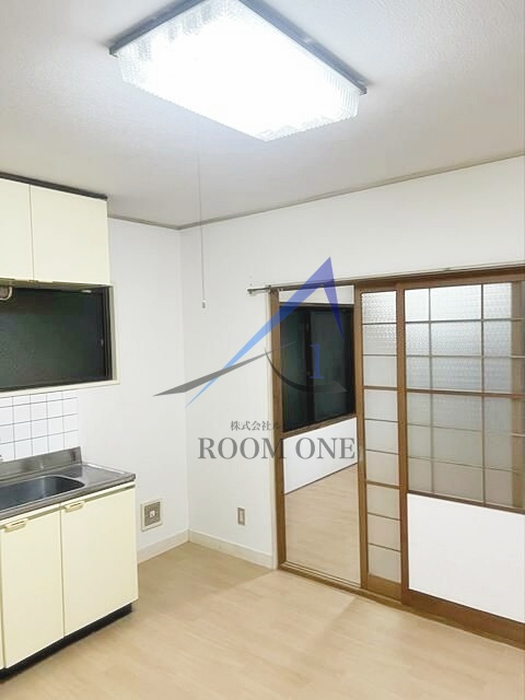 クレッセントハイムの居間・リビング|洋室のお部屋です。