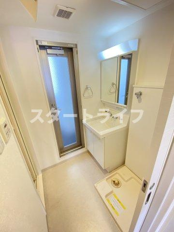 大阪市淀川区西中島４丁目の賃貸マンションの洗面所