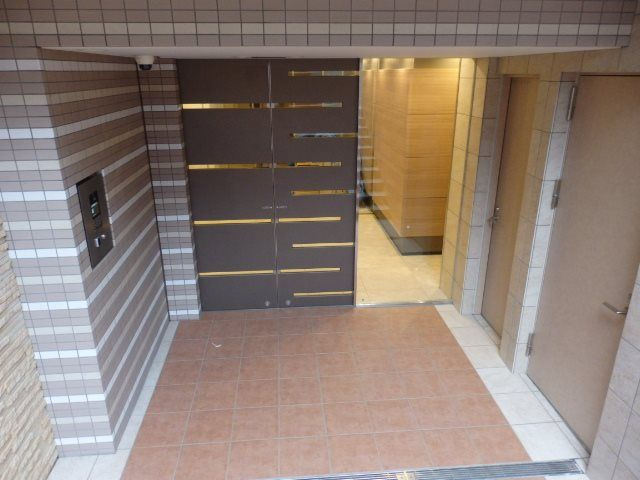 【エントランス】オープンレジデンシア南青山