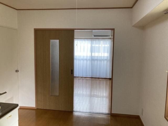 美装マンションの居間・リビング