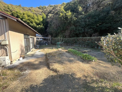 【庭】 | 中古一戸建　土佐市塚地