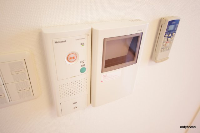 ドゥーエ江坂1　仲介手数料無料のセキュリティ