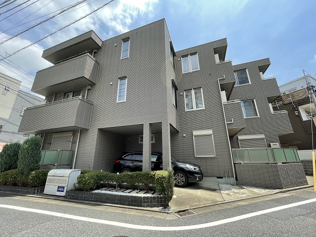 ルミエール田園調布の外観