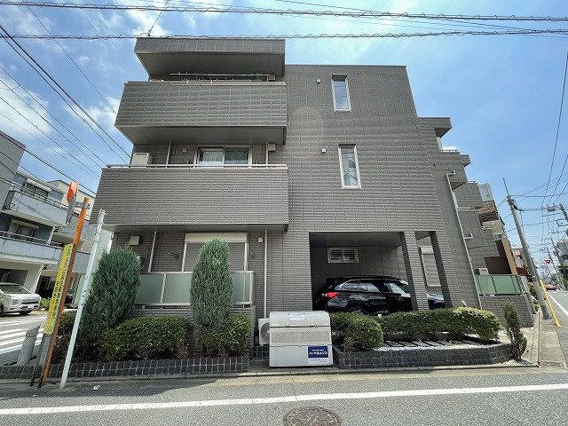 ルミエール田園調布の外観