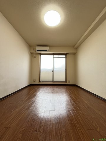 【洋室】 | ジェイプライド難波南