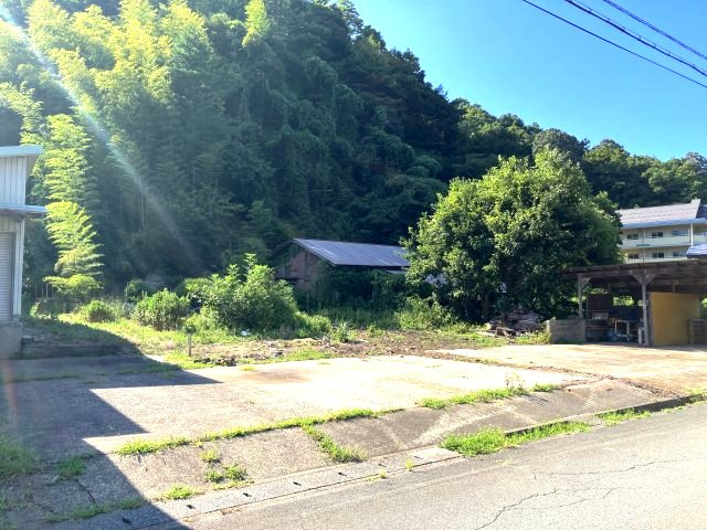 城崎町上山　倉庫の外観