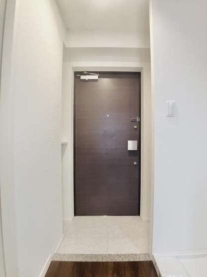 【玄関】Ｊ－Ｃｌｏｕｄ横浜鶴見 