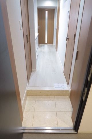 Duo Stage白金高輪の玄関
