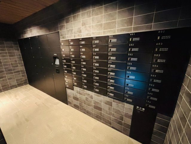 パークホームズ福岡浄水通　４Fのエントランス