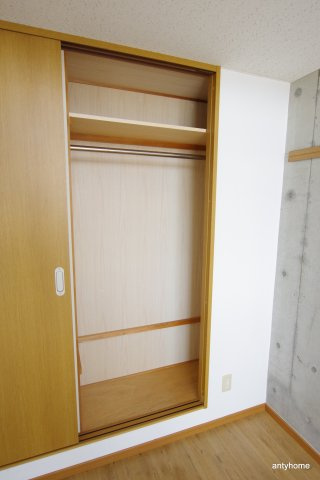 FIVE TWO　仲介手数料無料の収納