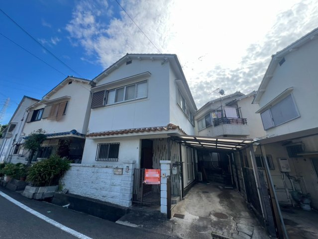 妙法寺字池町貸家の外観