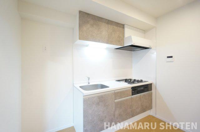 Mader Zeroのキッチン|物件、駅でお待ち合わせでのご案内歓迎！