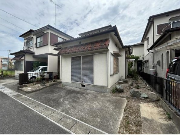 ●津市高茶屋小森町 中古戸建